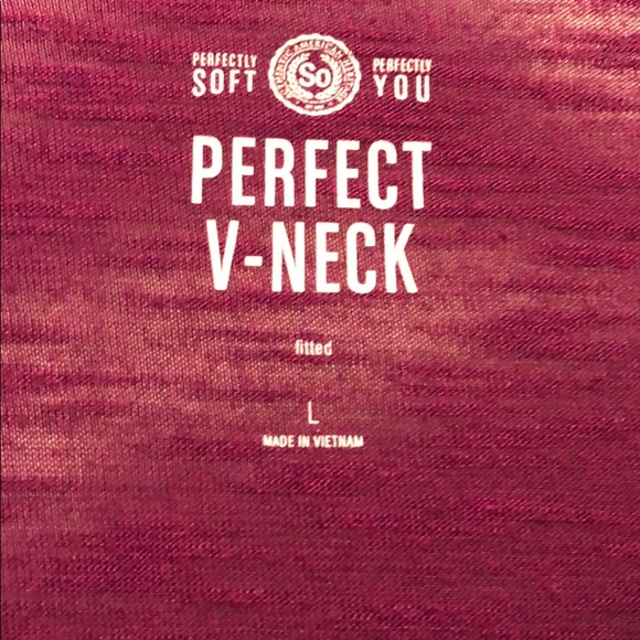 V Neck Tee - Picture 2 of 4